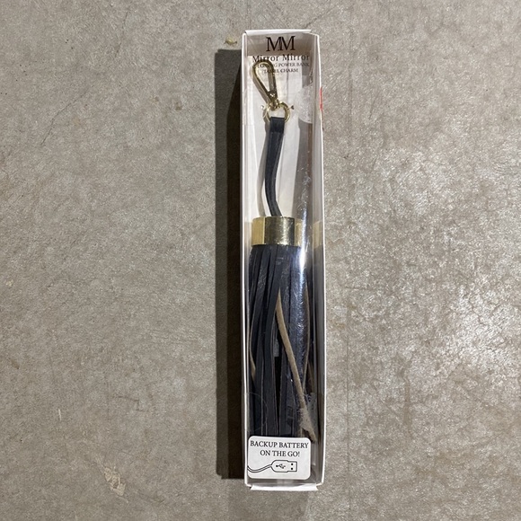 Accessory keychain bag charm mobile power source chic battery NIB - Picture 5 of 8